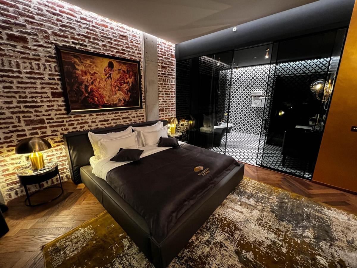 Mandarin Club House Hotell Batumi Eksteriør bilde