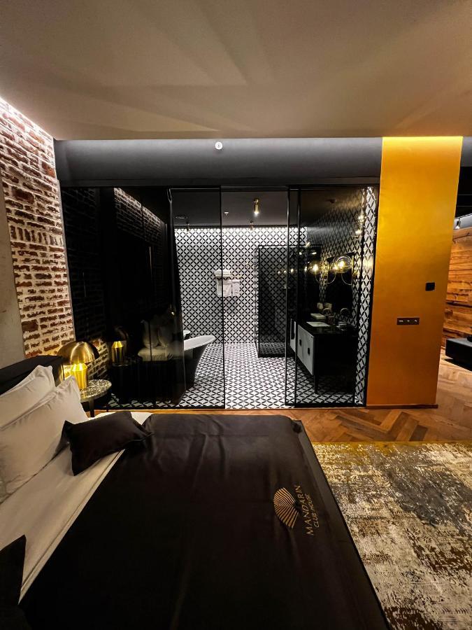 Mandarin Club House Hotell Batumi Eksteriør bilde
