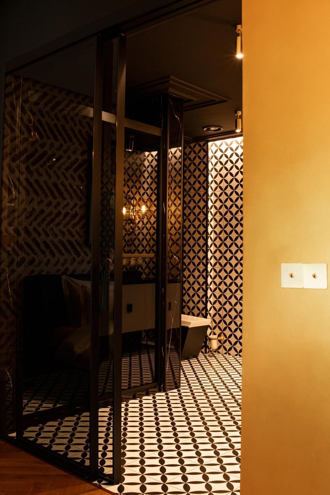 Mandarin Club House Hotell Batumi Eksteriør bilde