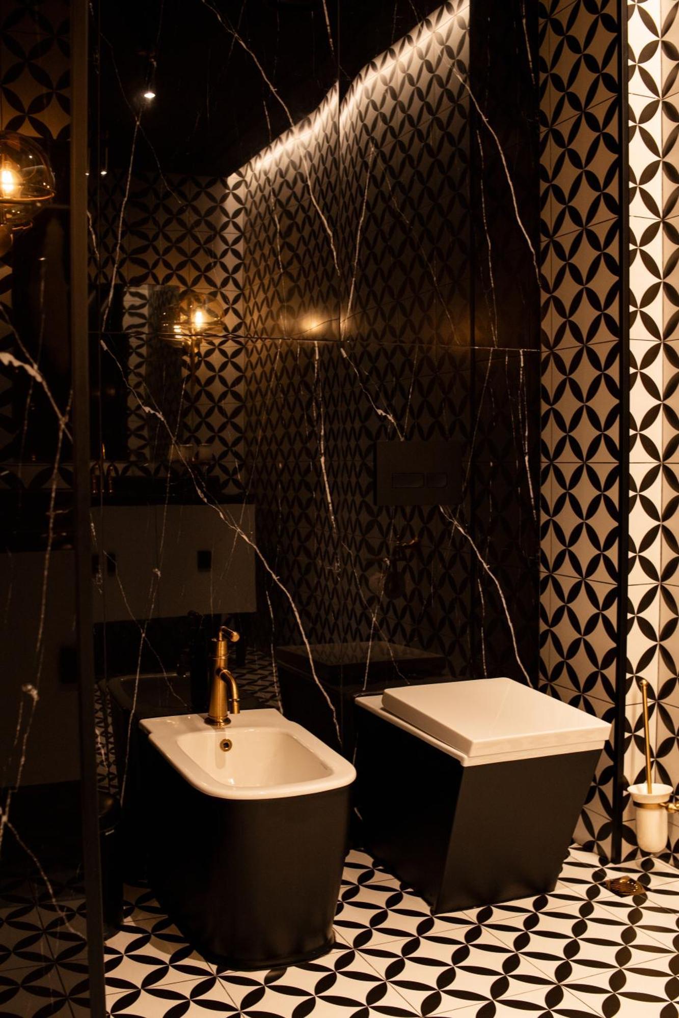Mandarin Club House Hotell Batumi Eksteriør bilde