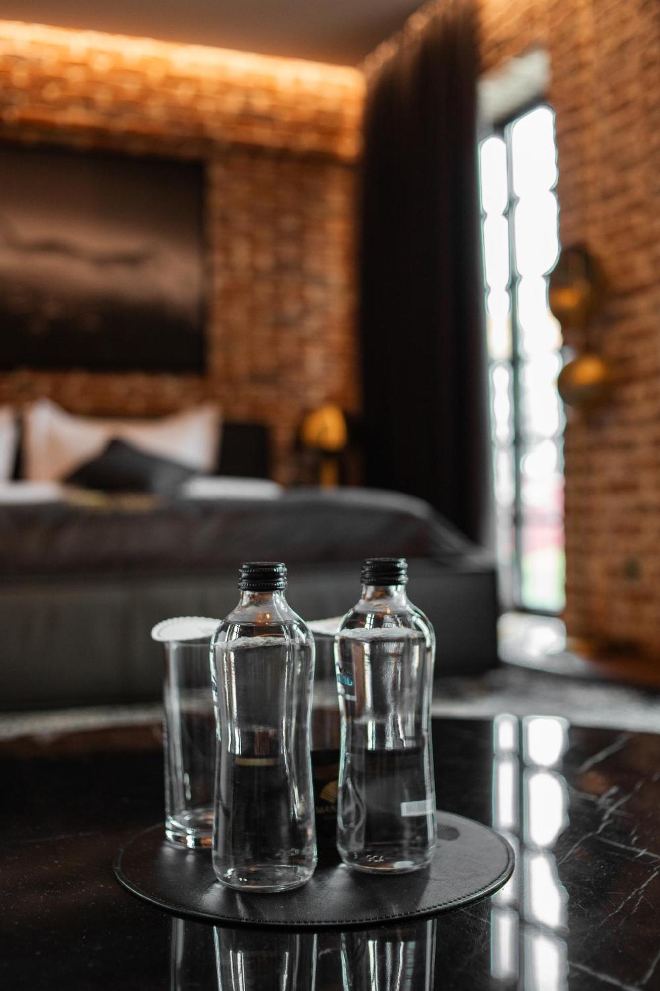 Mandarin Club House Hotell Batumi Eksteriør bilde