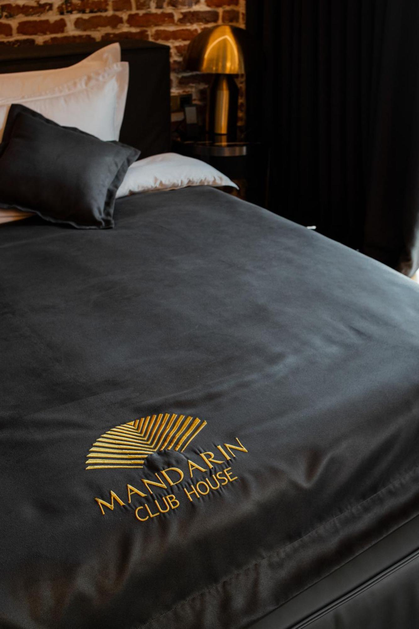 Mandarin Club House Hotell Batumi Eksteriør bilde